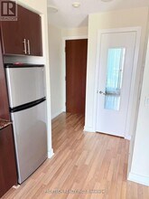 80 Western Battery Rd in Toronto, ON - Building Photo - Building Photo