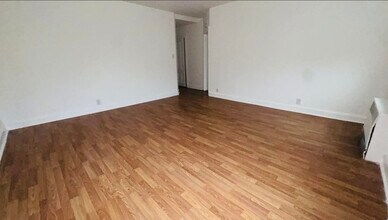 1153 Summit Ave in Jersey City, NJ - Building Photo - Building Photo