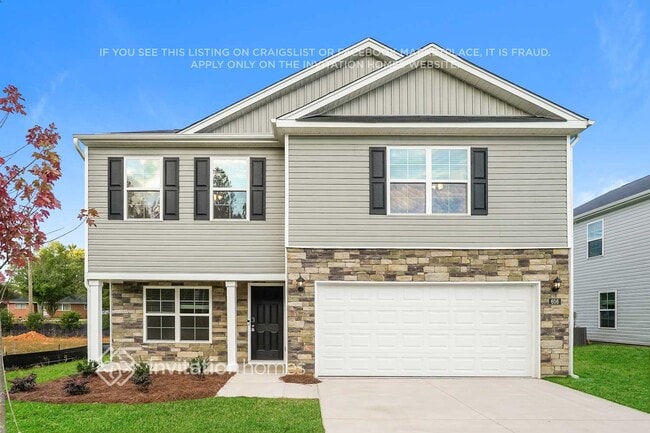 property at 606 Jack Pine St