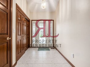 6016 Kentigern Ct S in Dublin, OH - Building Photo - Building Photo