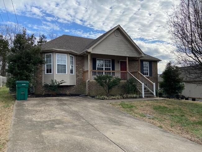 property at 1020 Saddlestone Dr