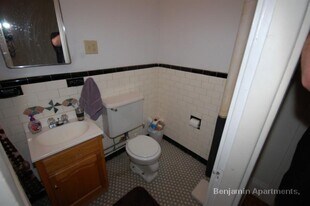 1375 Commonwealth Ave, Unit 7 in Boston, MA - Building Photo