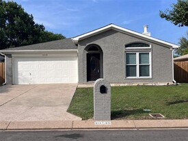 10248 Westward Dr in Fort Worth, TX - Building Photo