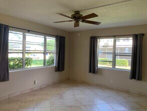 139 Canterbury F in West Palm Beach, FL - Building Photo - Building Photo