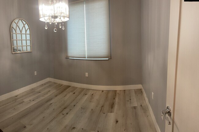 6416 NW 102nd Ct photo'