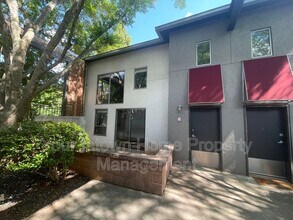 195 Arizona Ave NE in Atlanta, GA - Building Photo - Building Photo