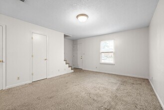 261 Winters Ct in Clarksville, TN - Building Photo - Building Photo