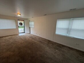 1402 Berkeley Ave in Ford Heights, IL - Building Photo - Building Photo