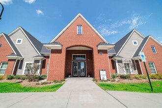 Montgomery Place Apartments in Montgomery, IL - Building Photo - Building Photo