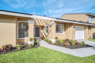 8244 Limetree Ct in Orlando, FL - Foto de edificio - Building Photo