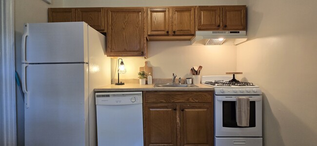 6A N Beaumont Ave, Unit #1 in Baltimore, MD - Foto de edificio - Building Photo