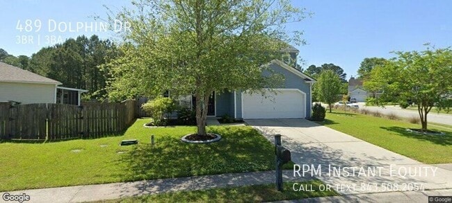 489 Dolphin Dr