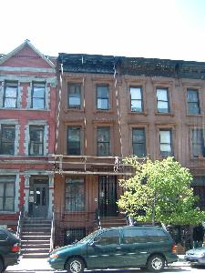 491 Manhattan Ave in New York, NY - Building Photo - Building Photo