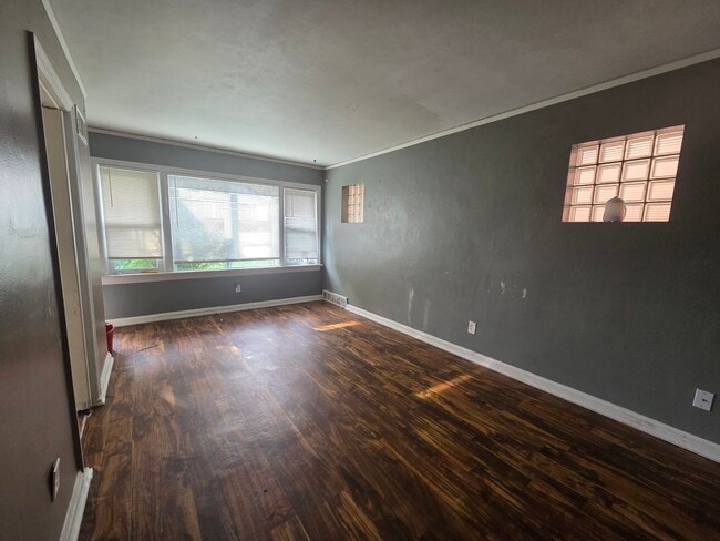 property at 3510 Central Pl