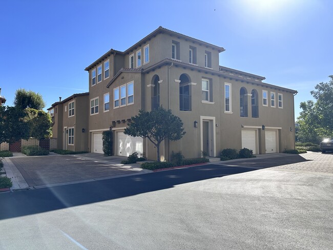 27020 Fairway Ln in Stevenson Ranch, CA - Building Photo - Building Photo