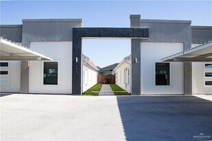 11 Angelina Dr in San Juan, TX - Building Photo