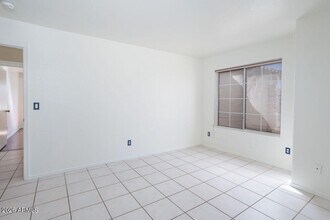 19015 North 25th Pl in Phoenix, AZ - Building Photo - Building Photo