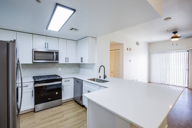 Colton Apartments