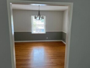 1120 Ivy Ln in Indianapolis, IN - Foto de edificio - Building Photo