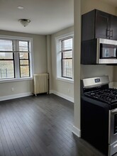 1 Magnolia Ave in Jersey City, NJ - Building Photo - Building Photo