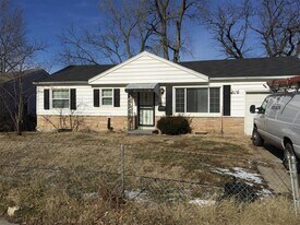 4266 E 60 Terrace in Kansas City, MO - Building Photo