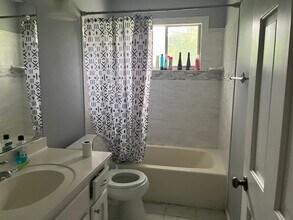 1159 Aurora Ct in Dunwoody, GA - Building Photo - Building Photo