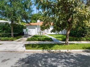 1719 Lenox Ave. in Miami Beach, FL - Building Photo - Building Photo