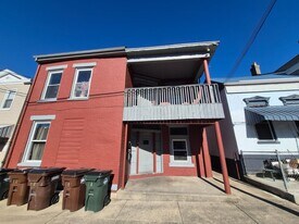 1019-1021-1021 Columbia St in Fort Thomas, KY - Building Photo