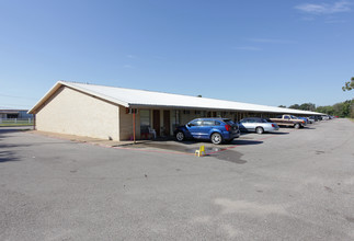 Lake Ridge in Athens, TX - Foto de edificio - Building Photo