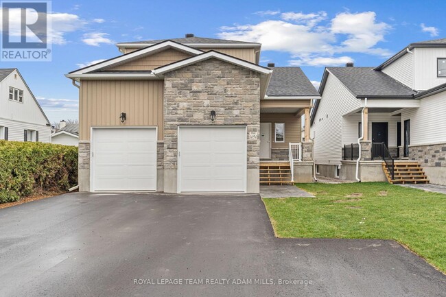 property at 1696-1696 Belcourt Blvd