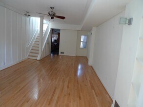 1805 9th St NW in Washington, DC - Foto de edificio - Building Photo