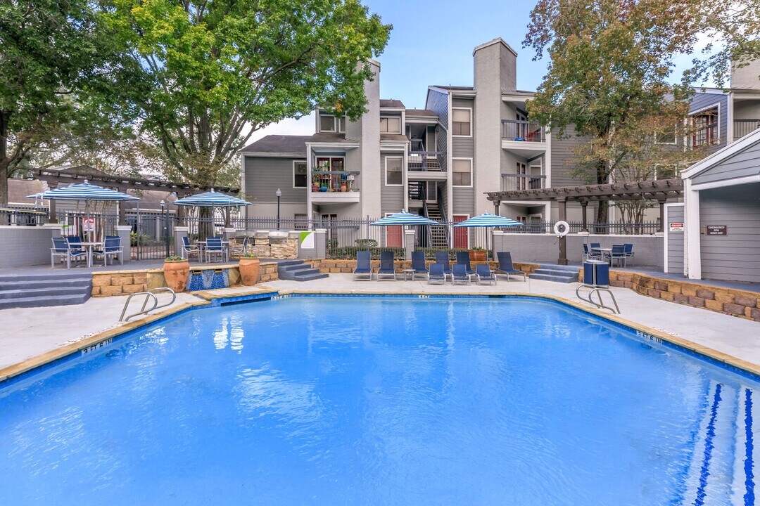 Parc at South Green in Houston, TX - Foto de edificio