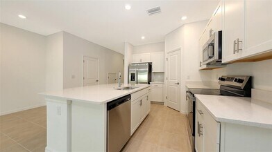 9004 Driven Snow St in Sarasota, FL - Building Photo - Building Photo