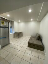 260 W 24th Pl, Unit BR in Chicago, IL - Building Photo