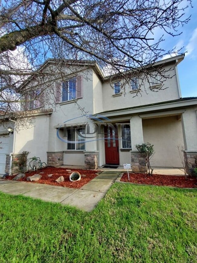 1728 Cattail Dr in Marysville, CA - Building Photo - Building Photo