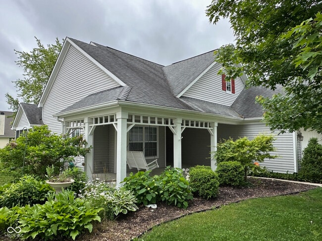 property at 3843 Constitution Dr