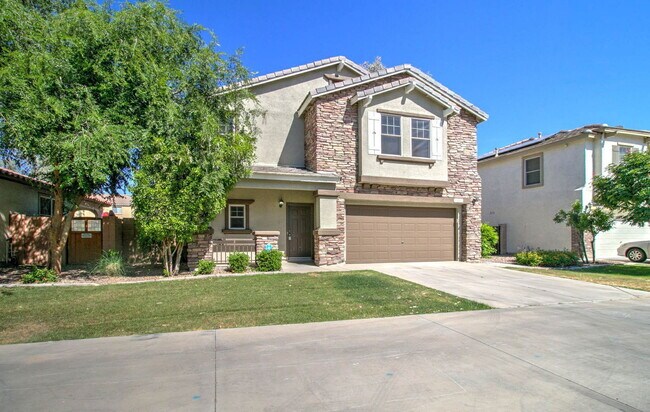 15882 N 172nd Ln in Surprise, AZ - Building Photo - Building Photo