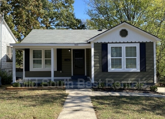 property at 903 Jefferson St