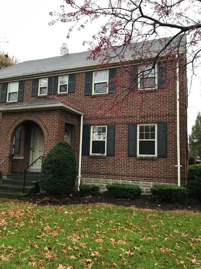 1224 W 8th St Rentals in Erie, PA