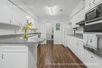883 Rustwood Dr in Biloxi, MS - Building Photo - Building Photo