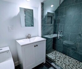 22 Sunnybank Rd in Watertown, MA - Building Photo - Building Photo