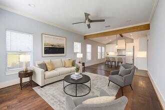 2401 Eagle St in Houston, TX - Foto de edificio - Building Photo