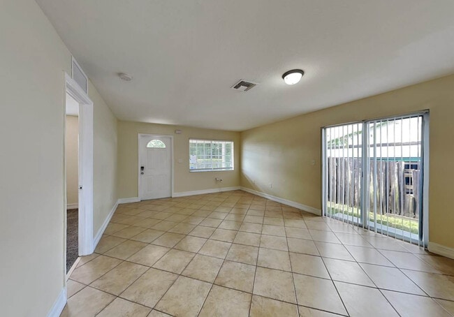 243 W Martin St in Apopka, FL - Building Photo - Building Photo