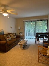 22 Matterhorn Cir in Lake Geneva, WI - Building Photo - Building Photo