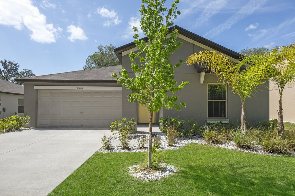 39862 Dawson Chase Dr in Zephyrhills, FL - Building Photo