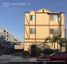13634 S Doty Ave in Hawthorne, CA - Building Photo