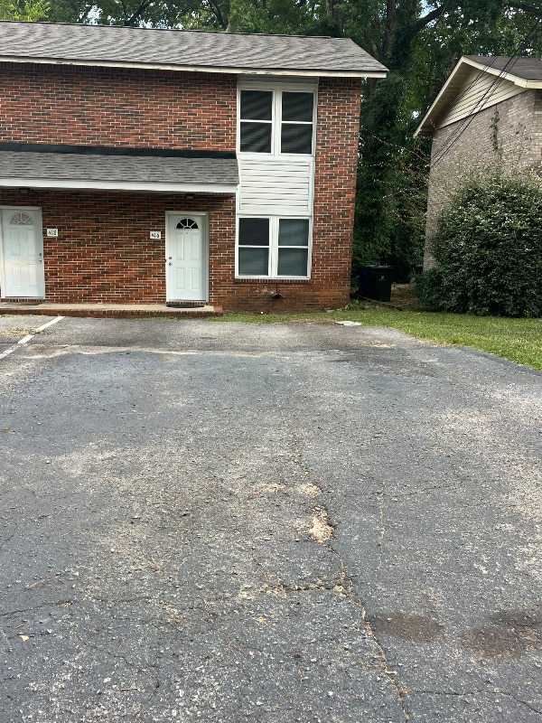 property at 416 N Lucas St