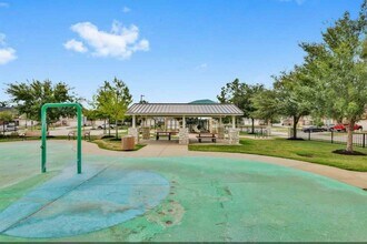 9959 Wing St in Conroe, TX - Building Photo - Building Photo