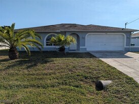 1438 SE 23rd St in Cape Coral, FL - Building Photo