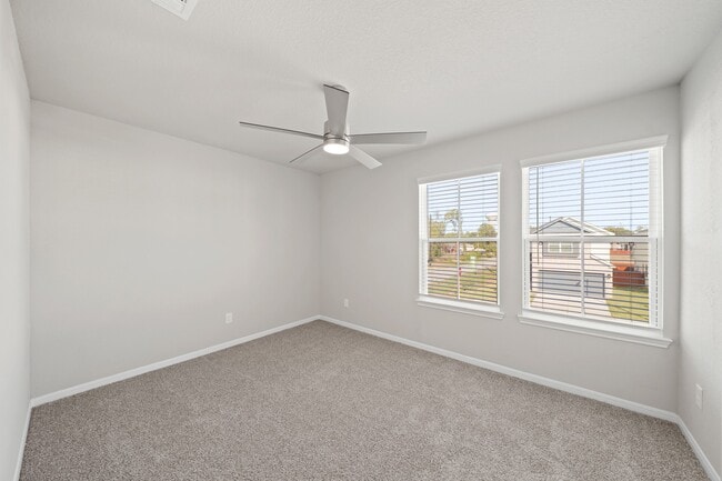 property at 839 Oakland Dr